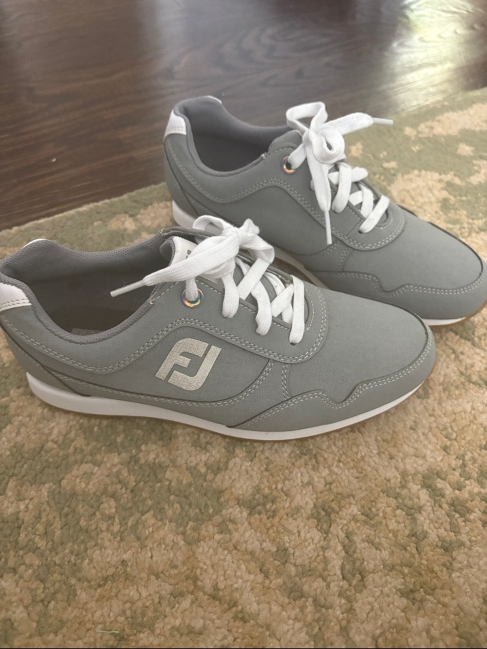 FootJoy women’s spikeless golf shoes 92385 retro Gray Sneakers sz 7 w